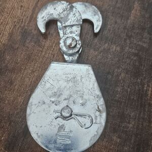 Stanley N229-005 Pulleys 3In Zn PLT, Zinc